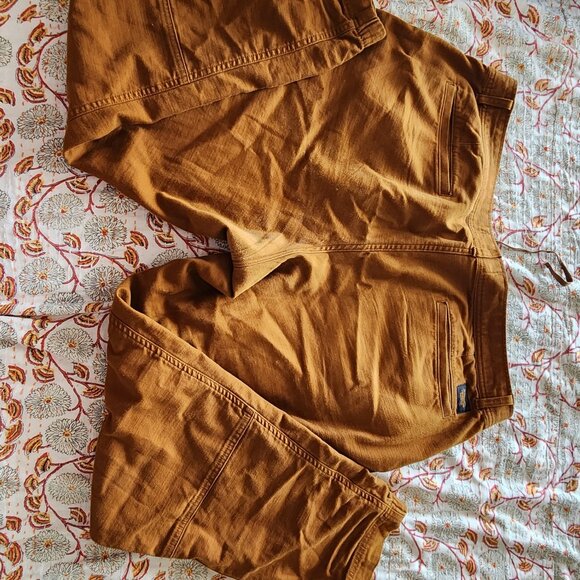 REI pants 42&32 - Picture 3 of 5